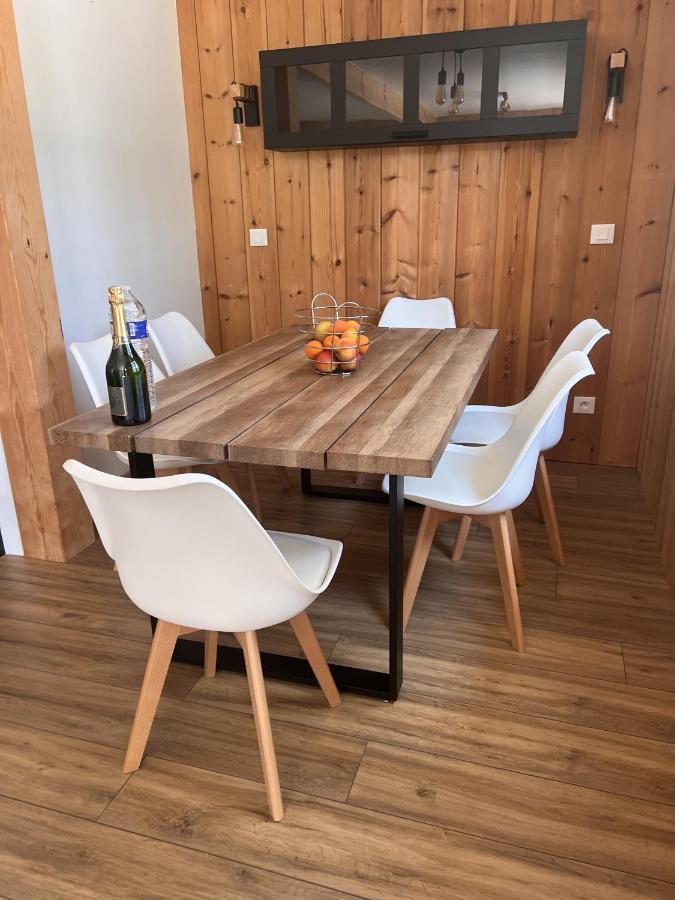 לה פורז' Chalet Du Bonheur - La Jenny Naturist Area מראה חיצוני תמונה